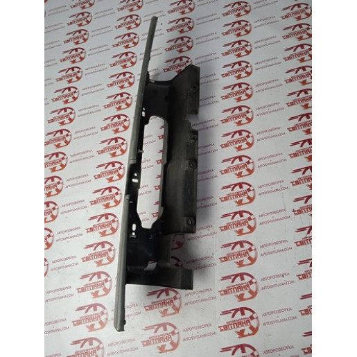 Корпус ліхтаря заднього правого Opel Vivaro 2007-2014 93857722